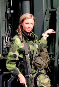 A modern female Swedish soldier. Ulrika would be proud! 